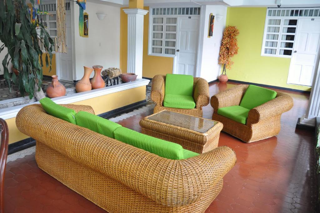 Santa Barbara Hotel Country Вильявисенсио Экстерьер фото