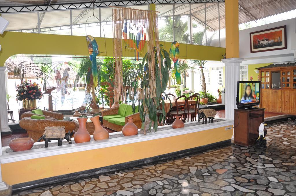 Santa Barbara Hotel Country Вильявисенсио Экстерьер фото